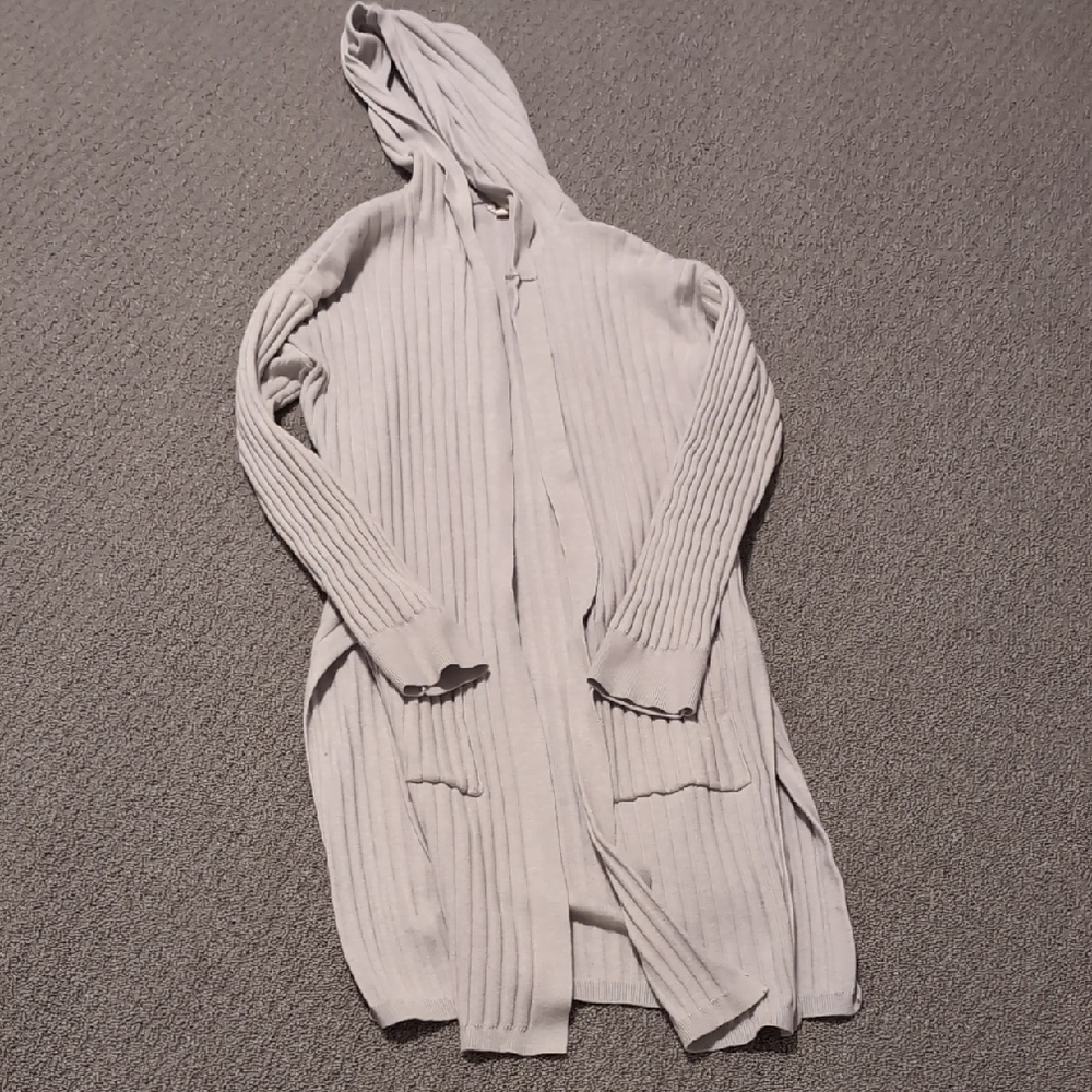 Hem & Thread Light Gray Knit Cardigan